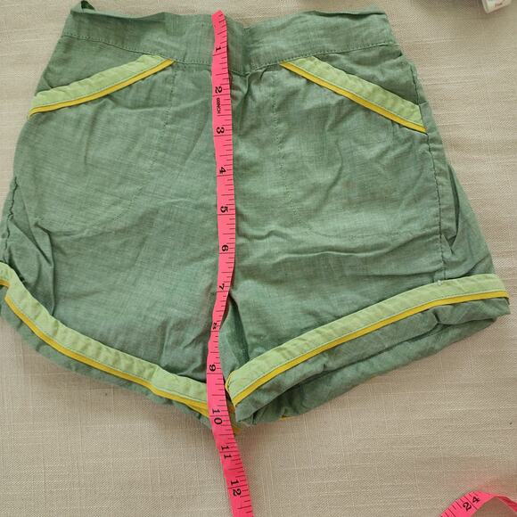 Vintage Green Lightweight Shorts 4t - Picture 5 of 7